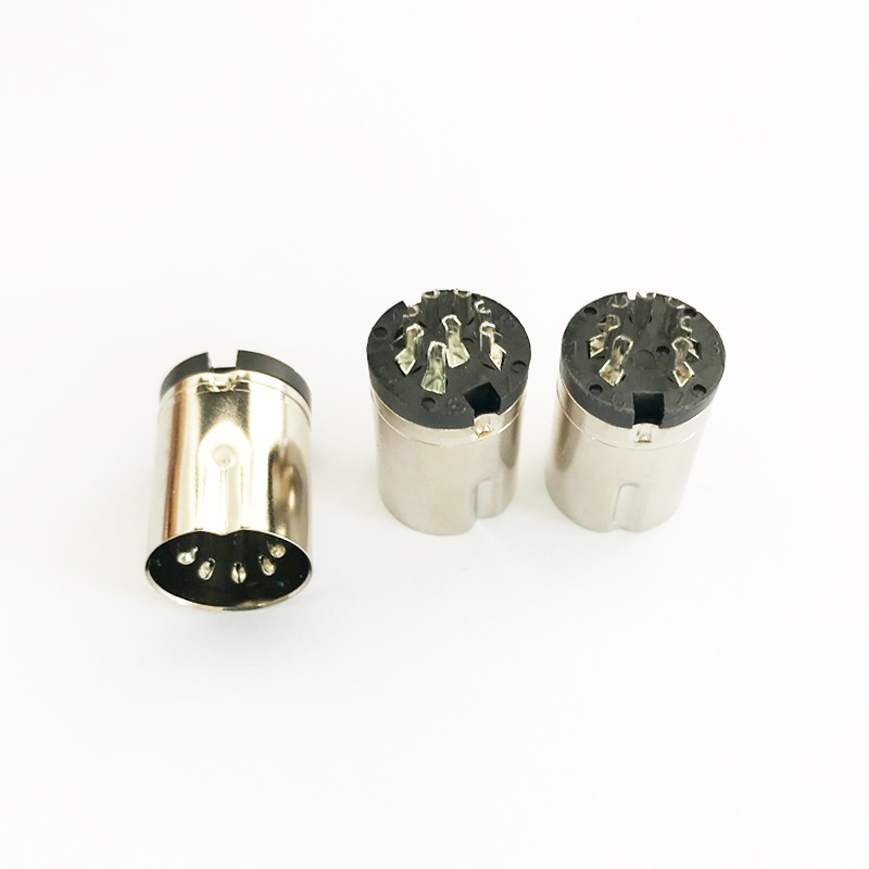 大 DIN 冲针公头...